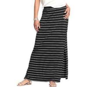 Old Navy Striped Pull On Maxi Skirt✨